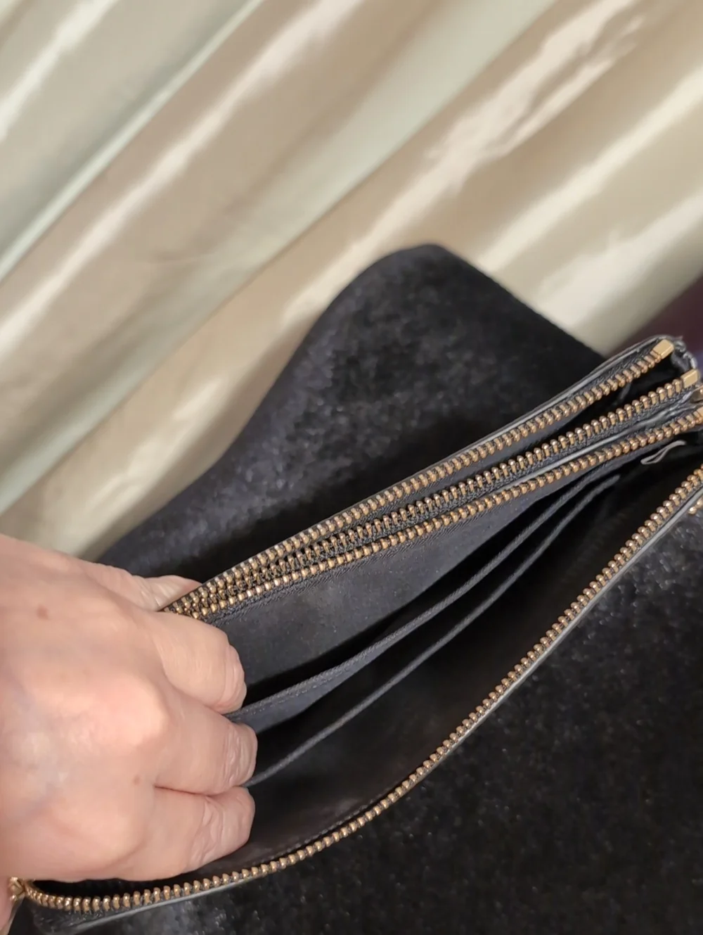 Coach Black Pebbled Leather Double Zip Wristlet with Gold Hardware 7